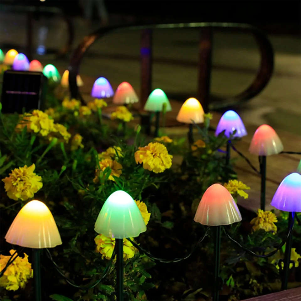 10 db-os RGB LED szolár lámpa készlet - varázslatos, világító gomba alakú éjszakai fény és hangulatvilágítás a kertedbe