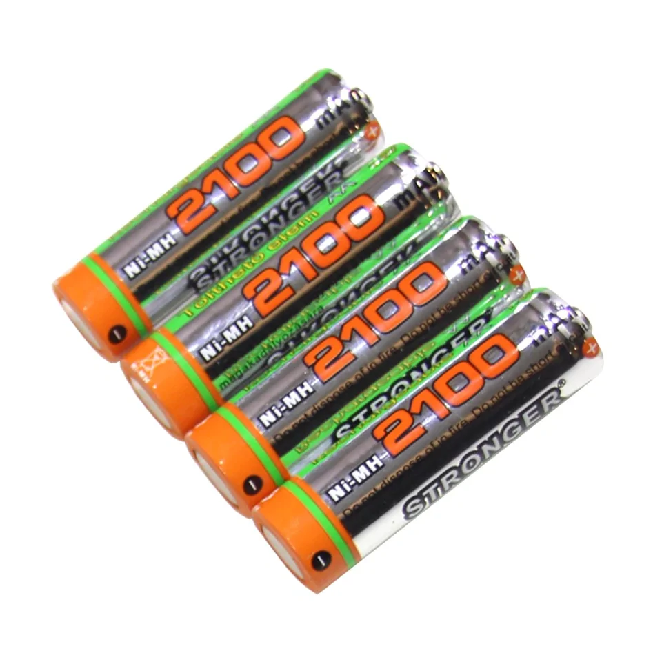 Univerzális elemtöltő + 4 db tölthető 2100mAh ceruza akku