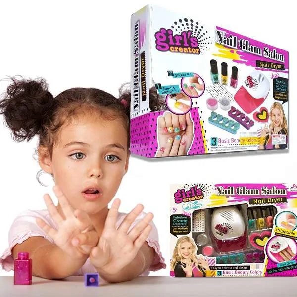Nail Glam Deluxe manikűrszalon kicsiknek –  körömreszelővel, matricákkal, körömlakkokkal és csillámporokkal – minden, ami csillogás és divat!
