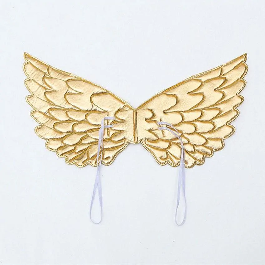 Farsangi unikornis jelmez kislányoknak szivárványszínű ruhával, fejdísszel és szárnyakkal - S méret - 110 cm magasságra