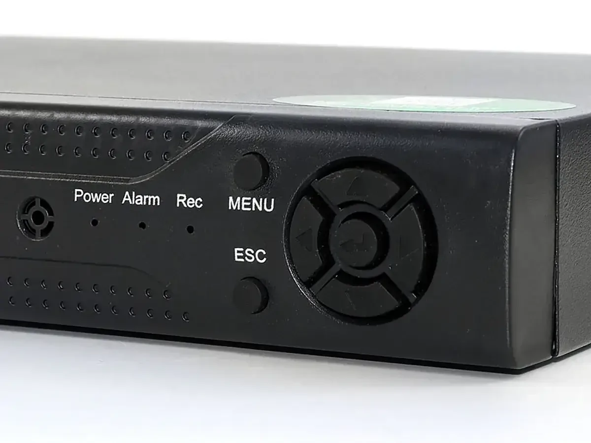 AHD komplett biztonsági kamera rendszer központi egységgel és 4 db Full HD 1080p éjjellátó kamerával