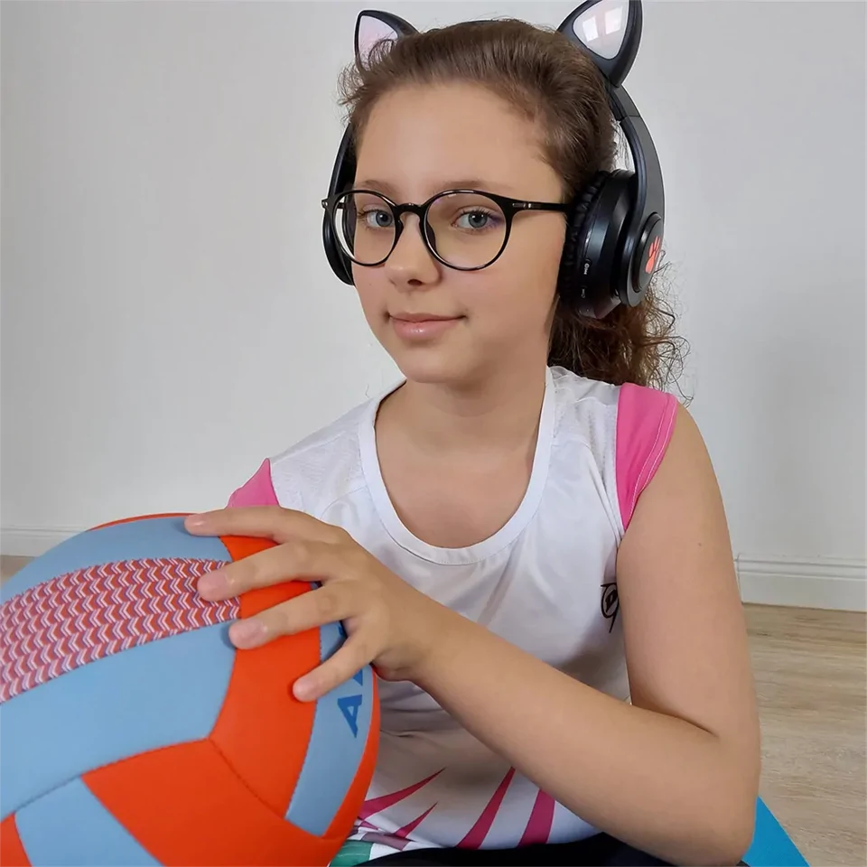 Cicafüles vezeték nélküli fejhallgató – fekete(BBJH)