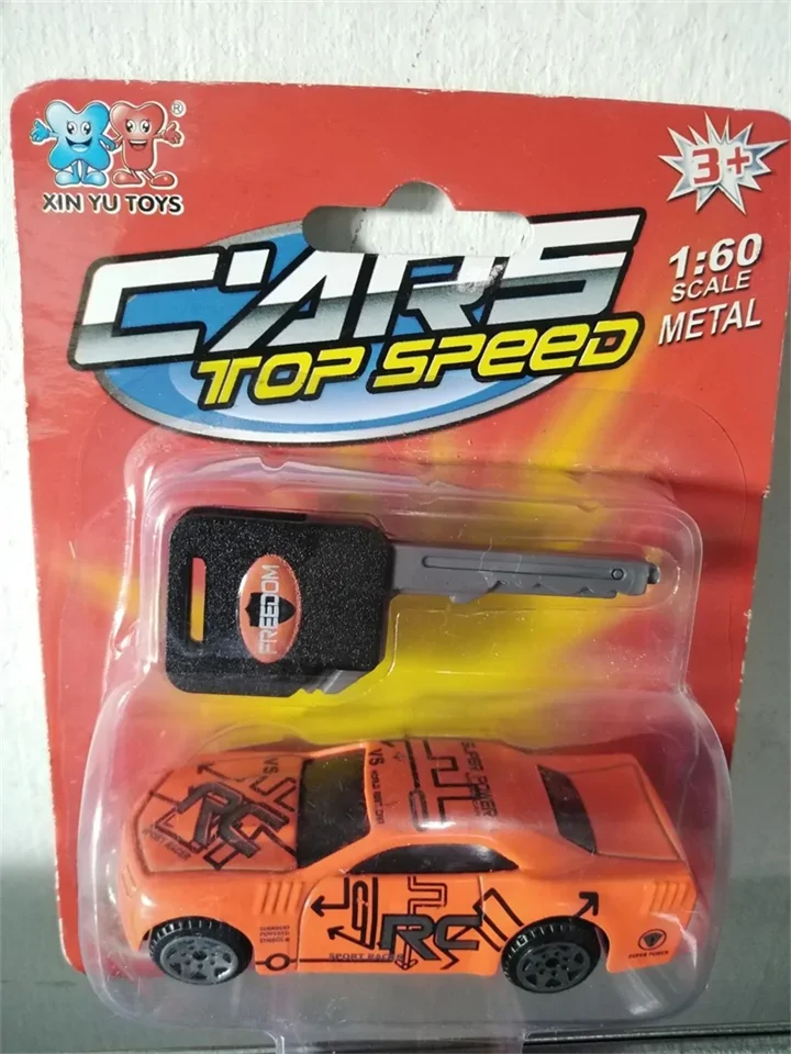 TopSpeed slusszkulccsal indítható, kilövős, retro fém vázas kisautó - narancssárga