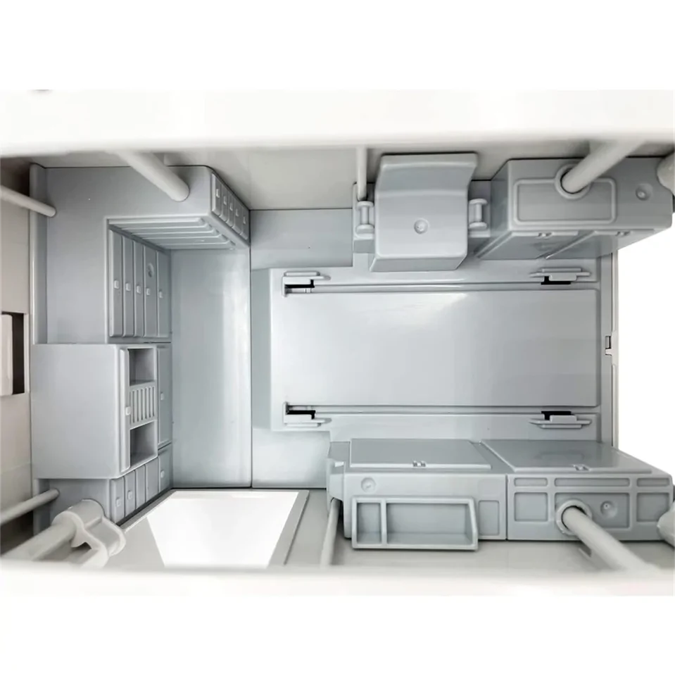 Világító és zenélő, lószállító kocsi kinyitató ajtókkal és játék lóval - 26 x 12 x 9 cm - fehér