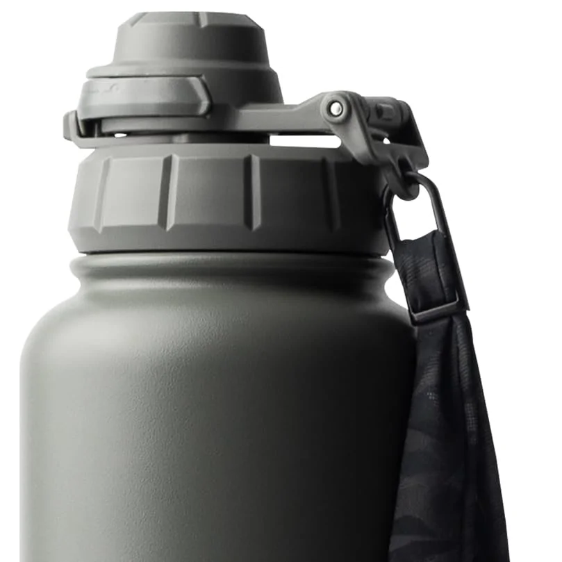 MAMEIDO thermo kulacs szívószállal 700 ml