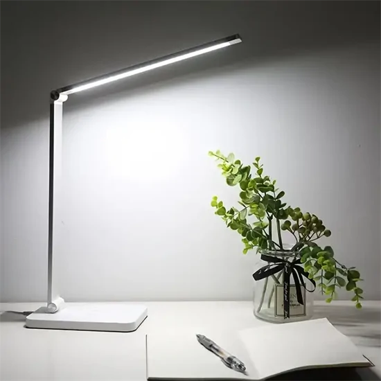 LED asztali lámpa telefontöltővel