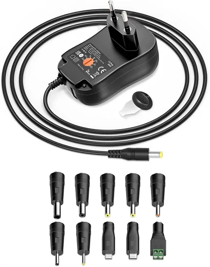 Outtag 36W univerzális AC adapter