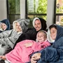 Huggle Hoodie polár kapucnis takaró