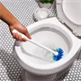Wc kefe praktikus, önműködően kinyíló tárolóval, vízgyűjtő tálcával és szellőző nyílással