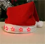 Univerzális méretű Mikulás sapka bojttal és világító csillagokkal légáteresztő filc anyagból - piros, fehér